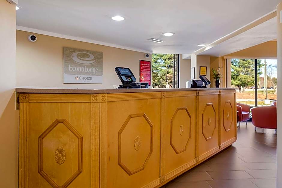 Econo Lodge Hendersonville