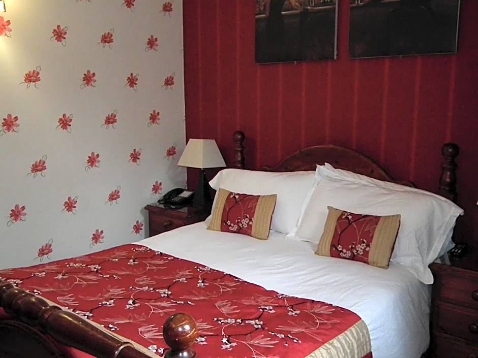 Ardlui Hotel