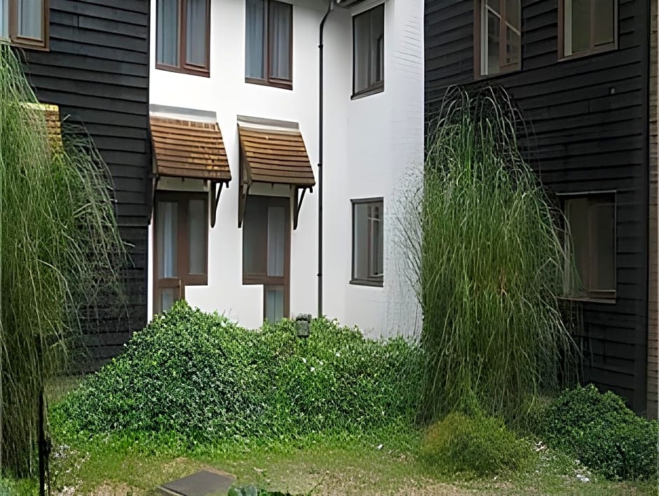 Holiday Inn Ashford Central By IHG