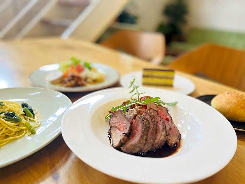 Chikura Tsunagu Hotel