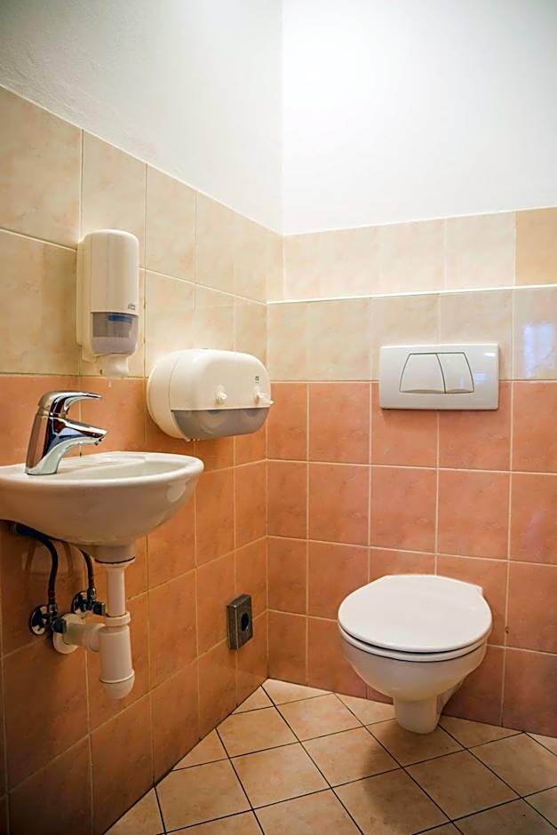 Hostel Little Quarter