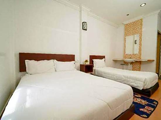 OYO 90559 Ummul Motel C Mart