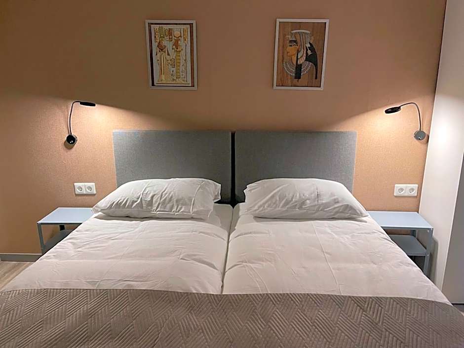 Hotel B&B Sint-Maria NEXT DOOR