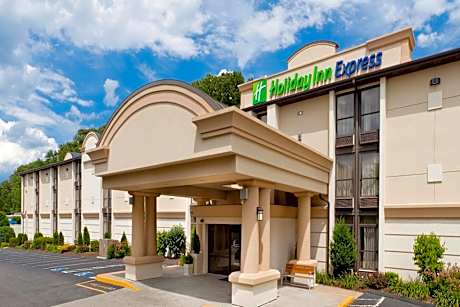 Holiday Inn Express Southington by IHG