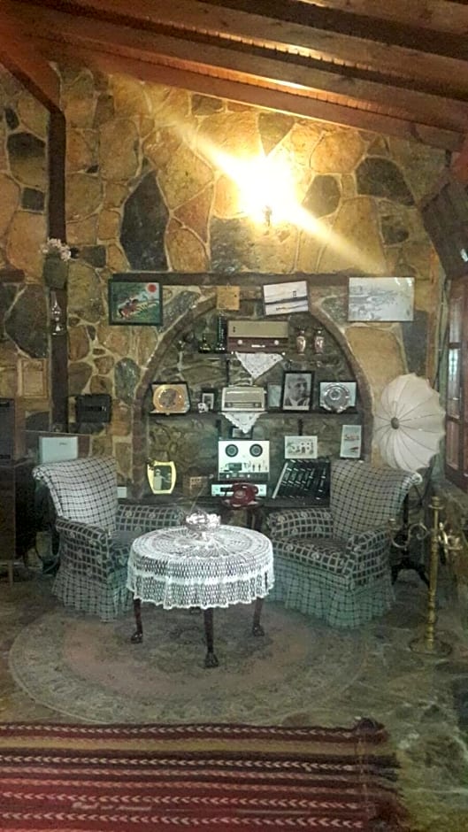 Otel Yorgo Seferis