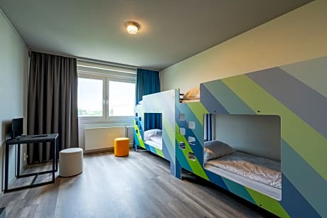 Quadruple Standard Room