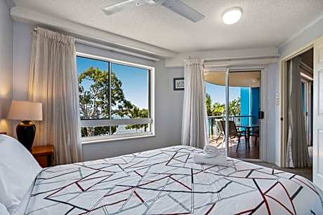 Three-Bedroom Apartment with River View