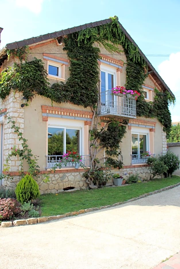 L'Alisier Chantant – Bourron-Marlotte, TX