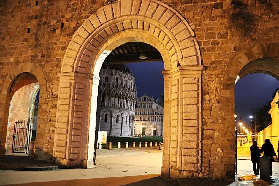 Hotel Pisa Tower