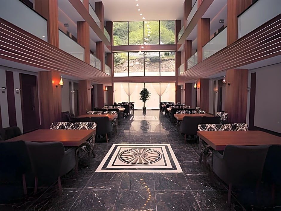Kilpa Hotel