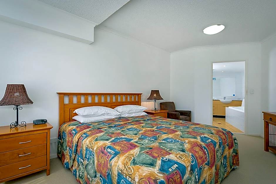 Kirra Beach Apartments