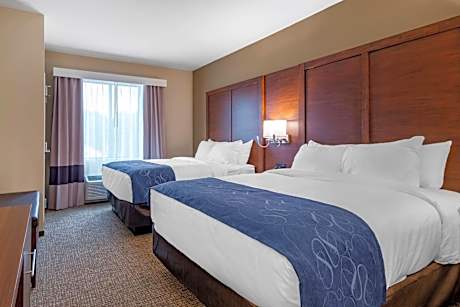 Queen Suite with Two Queen Beds - Non Smoking