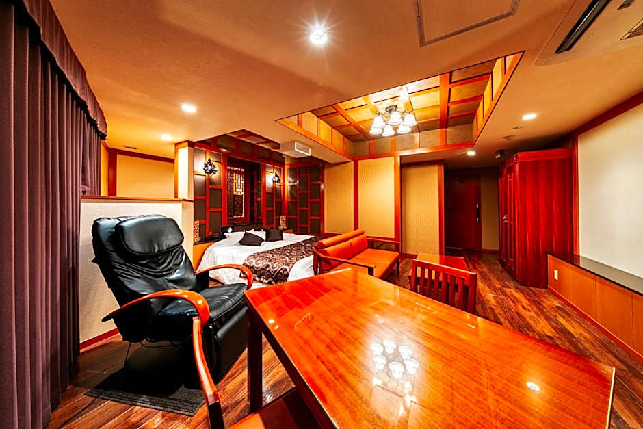 Hotel Lotus Otsu (Adult Only)
