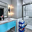 Moxy Madison Downtown