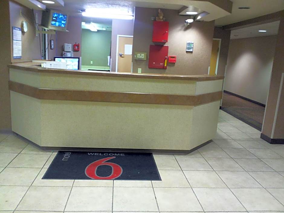 Motel 6-Bernalillo, NM