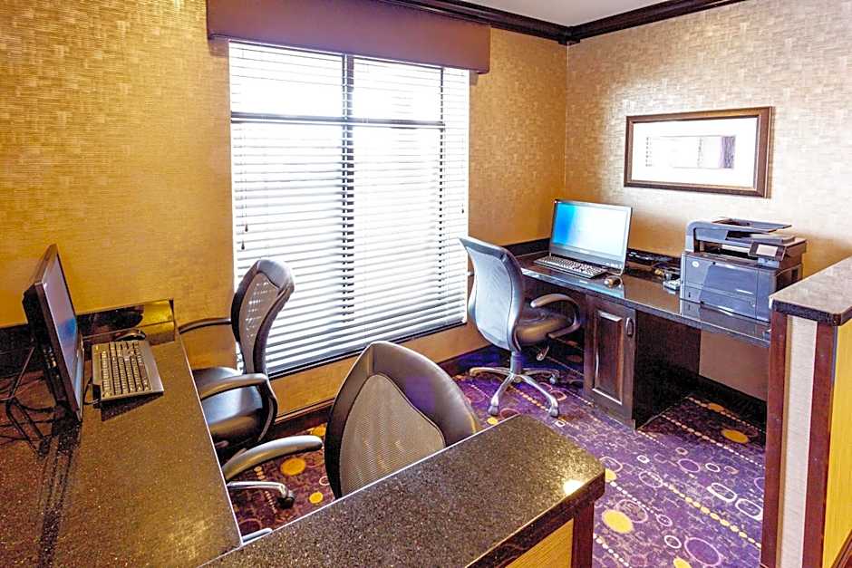 Holiday Inn Express Hotel & Suites Billings By IHG