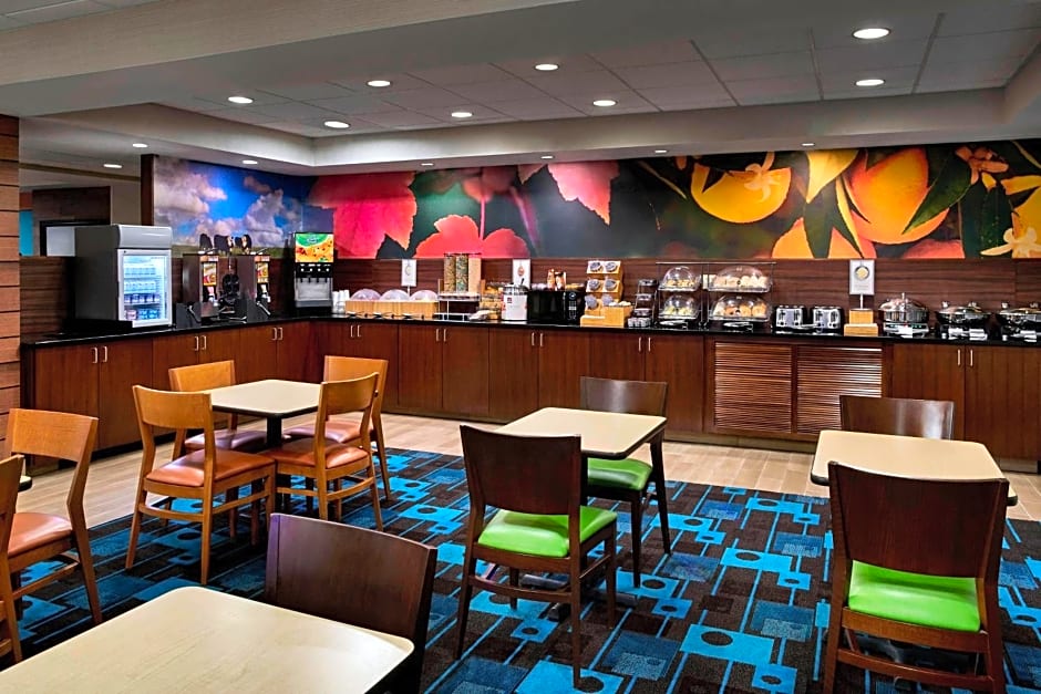 Fairfield Inn Myrtle Beach Broadway at the Beach