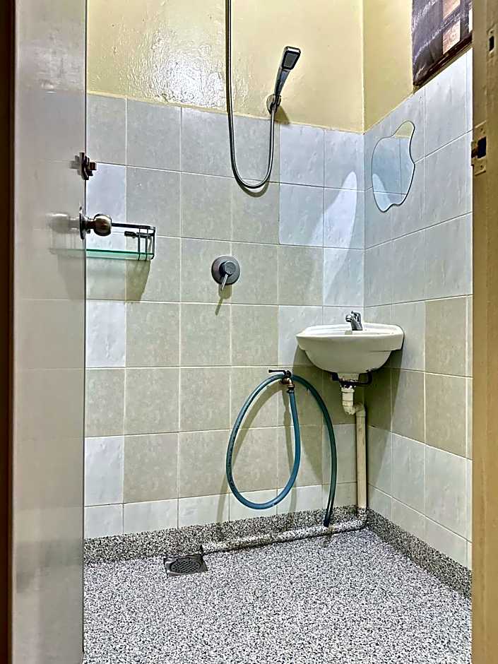 Ardour Lodge "B" Wing