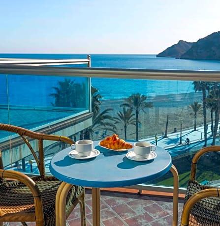 Triple Room (3 Adults)