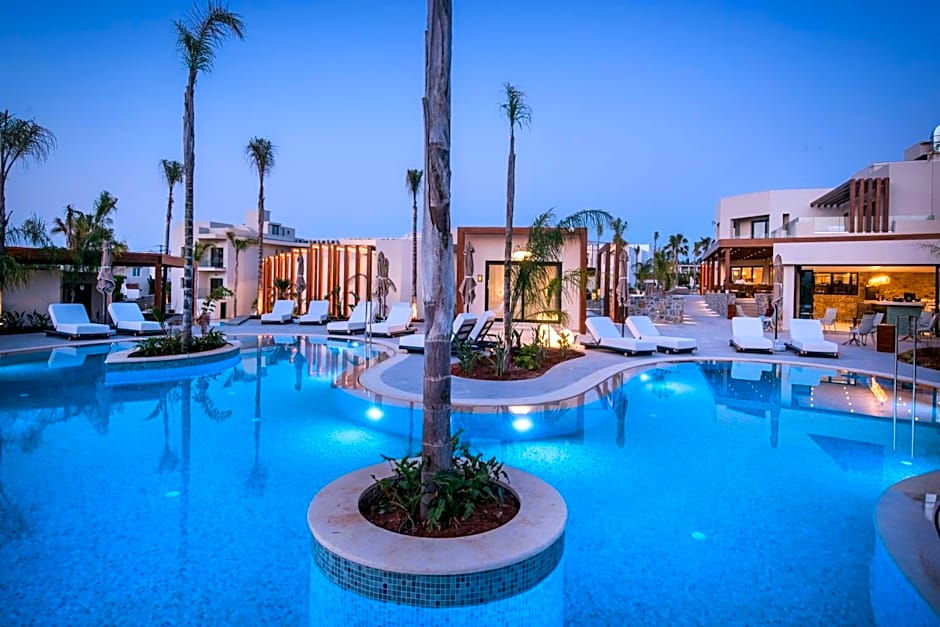 Noble Hotel & Suites - Adults Only