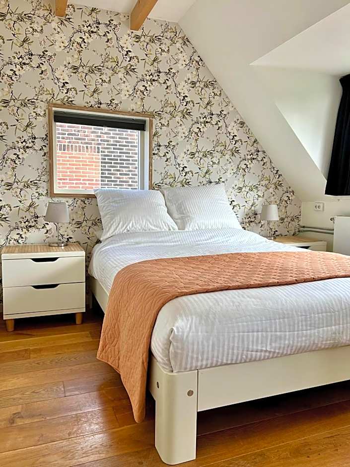 The Grutto, private apartment 25 min from city center