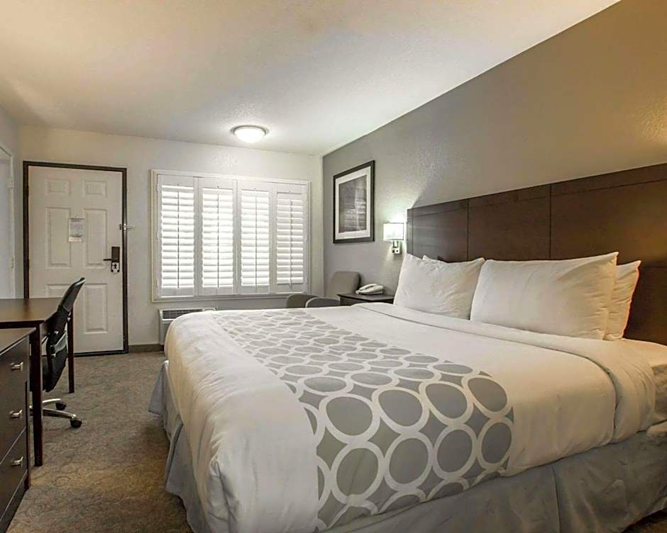 Rodeway Inn Convention Center