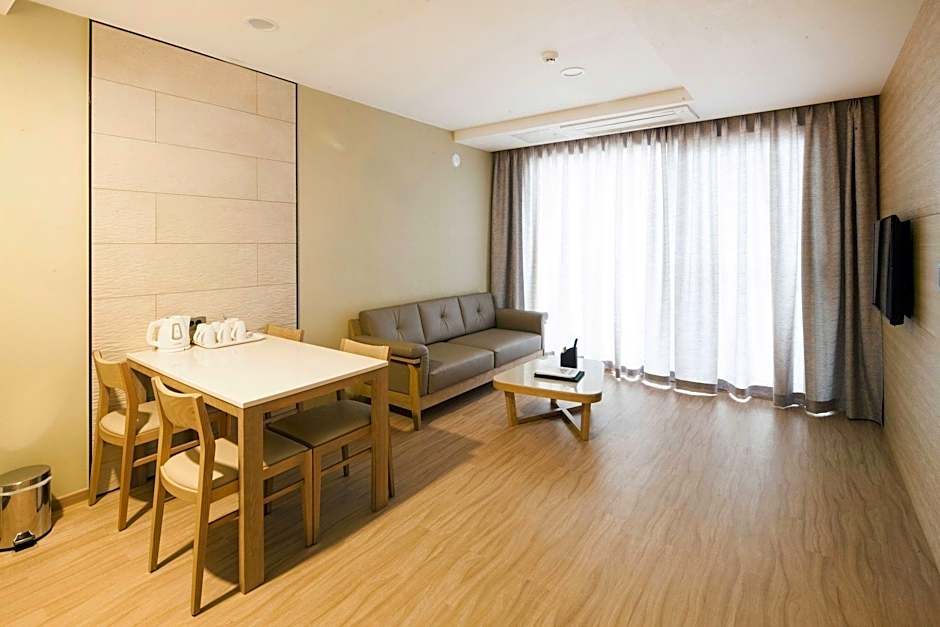 SOL BEACH SAMCHEOK
