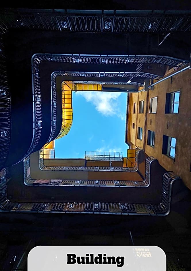 Black Sheep Budapest Smart Rooms