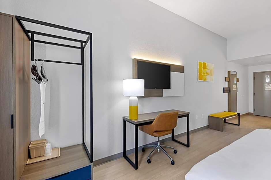 Comfort Inn & Suites Ft.Jackson Maingate