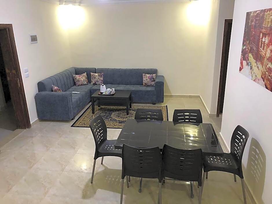 Rakan ApartHotel and Luxury Rooms