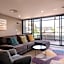 Inner-city 2 bedroom apartment - perfectly located
