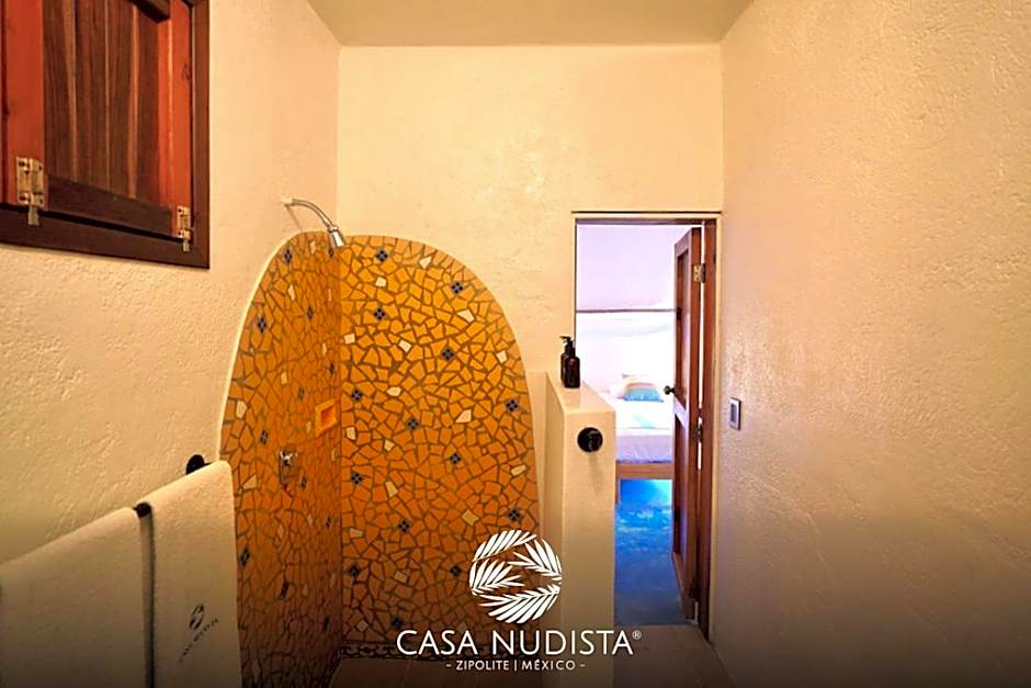 Casa Nudista - LGBT Hotel