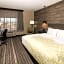 La Quinta Inn & Suites by Wyndham McDonough