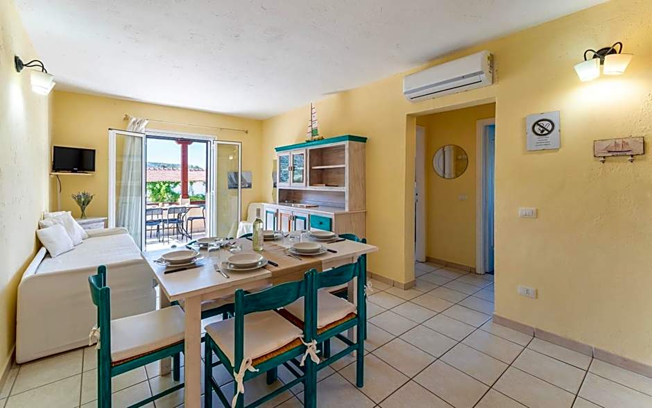 Residence a Golfo di Marinella a 450 mt dal mare