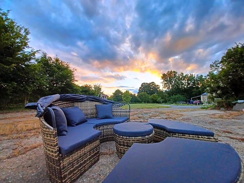 Au petit bonheur de Claire et Jo