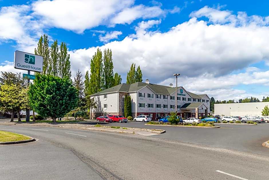 GuestHouse Inn & Suites Kelso