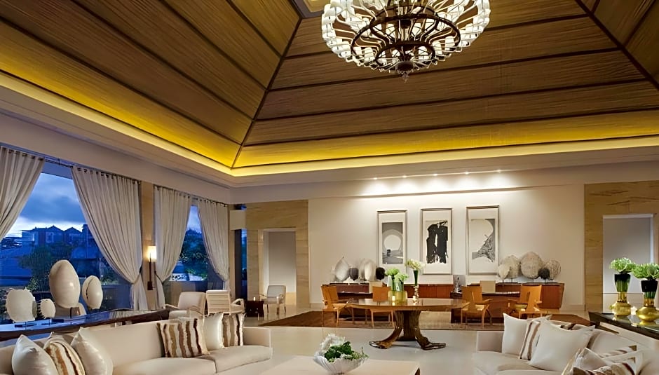Mulia Villas