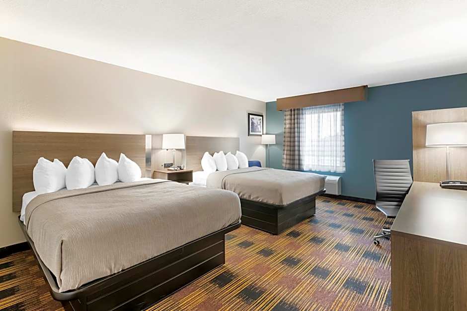Quality Inn Newton at I-80