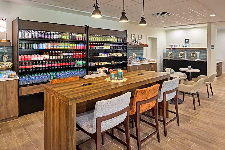 Holiday Inn Express & Suites Charleston Dwtn  West Edge By IHG