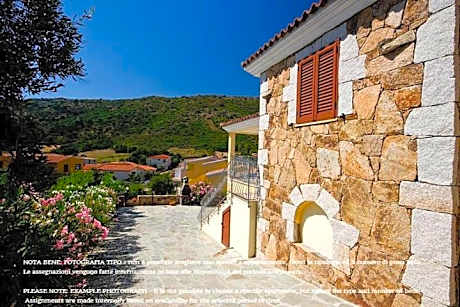 Two-Bedroom Apartment - Via Agammennone snc