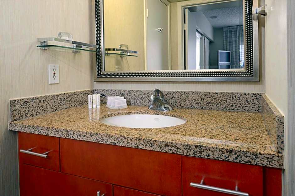 Sonesta ES Suites Dallas Central Expressway – Dallas, TX