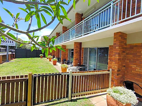 Shelly Beach Motel