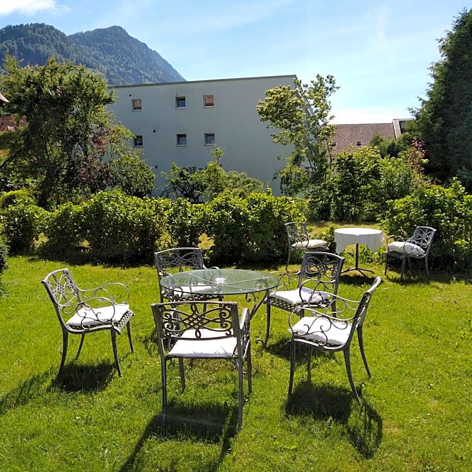 Hotel De La Paix