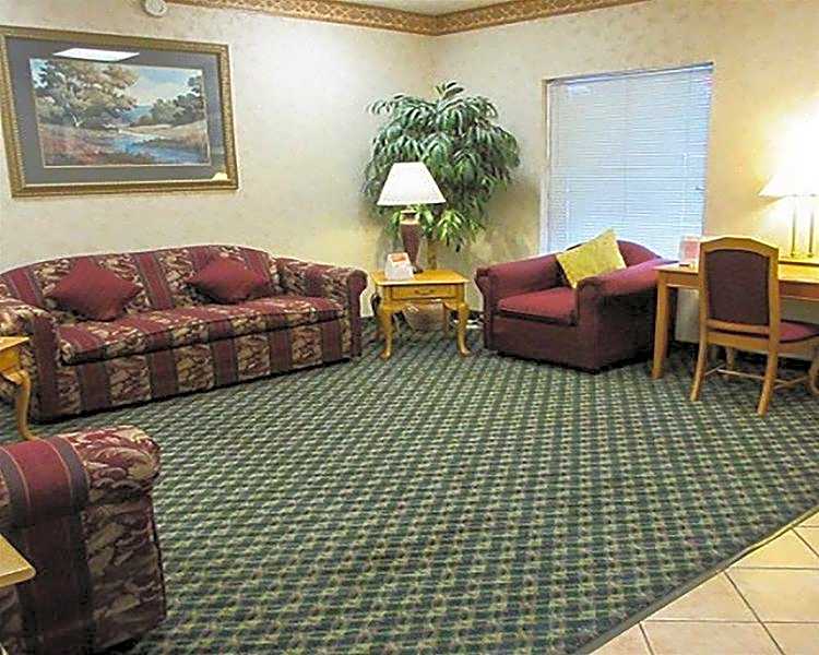 Rodeway Inn & Suites Manchester