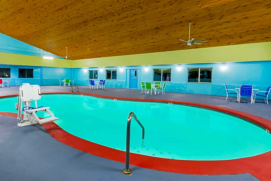 Days Inn by Wyndham Clive - West Des Moines