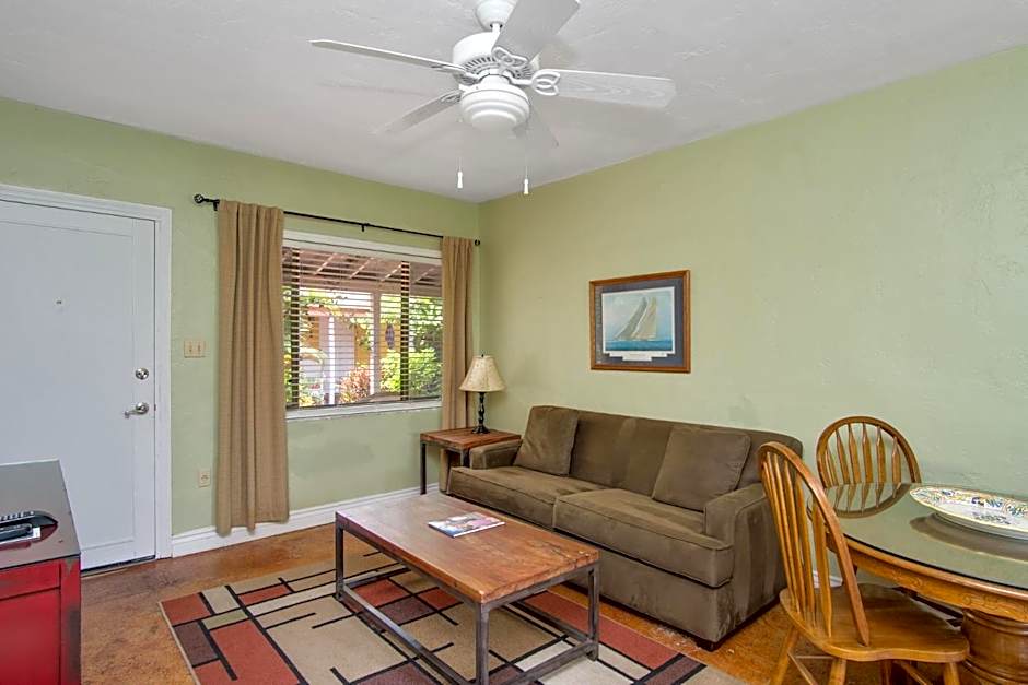 Beach Place Guesthouses