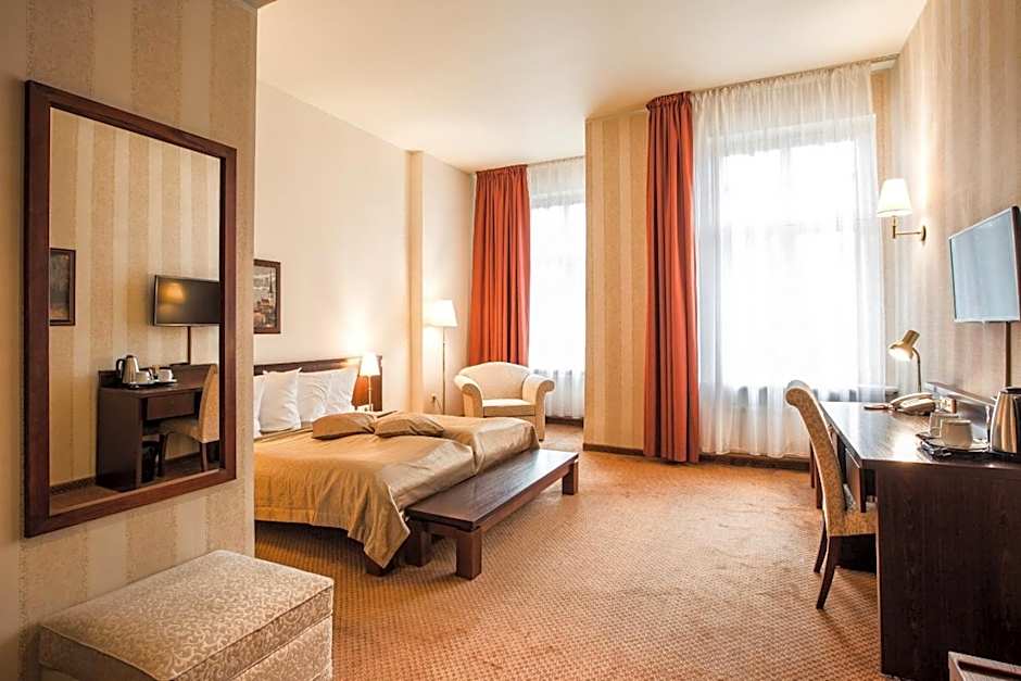 Monika Centrum Hotels