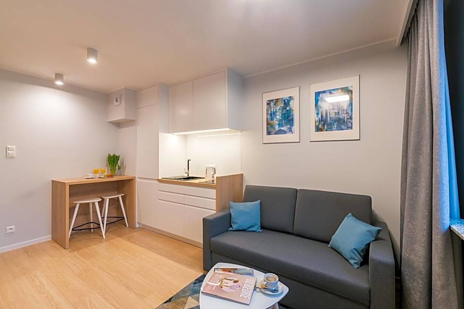 Q17 Apartments Rynek