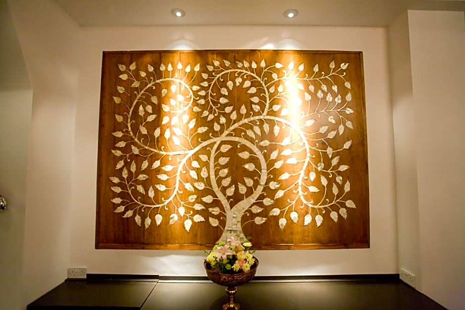 Fines Bayliwick Hotel