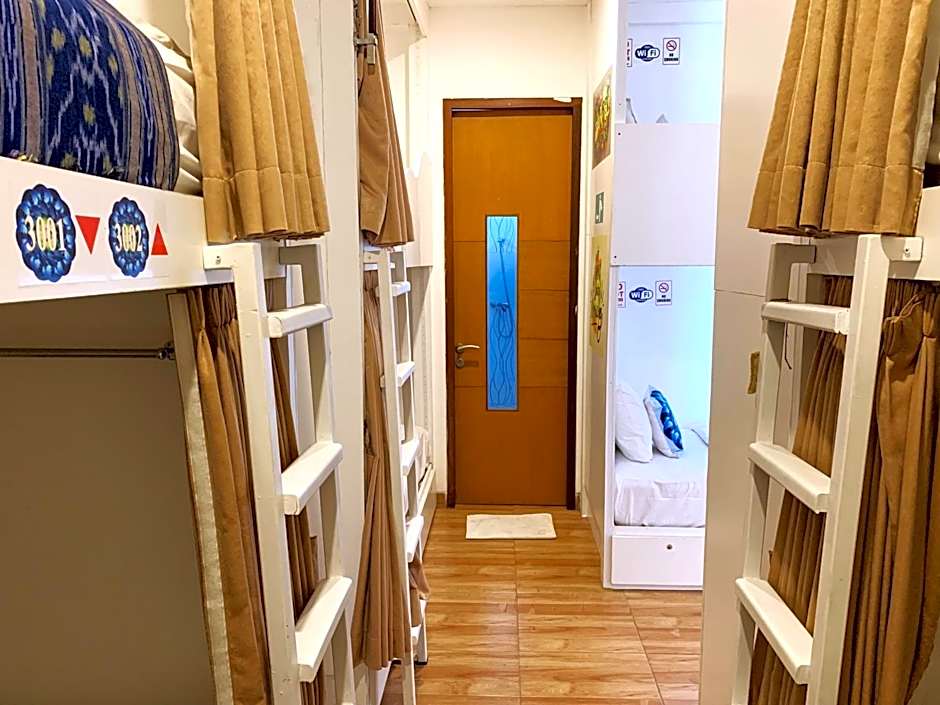 Ozora Tiying Tutul Hostel Canggu